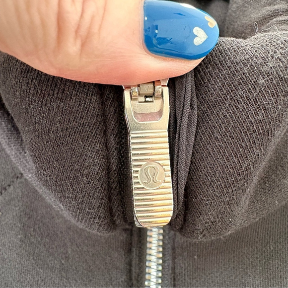 Lululemon Forever Warm Pullover Quilted Black 4 - Picture 3 of 8